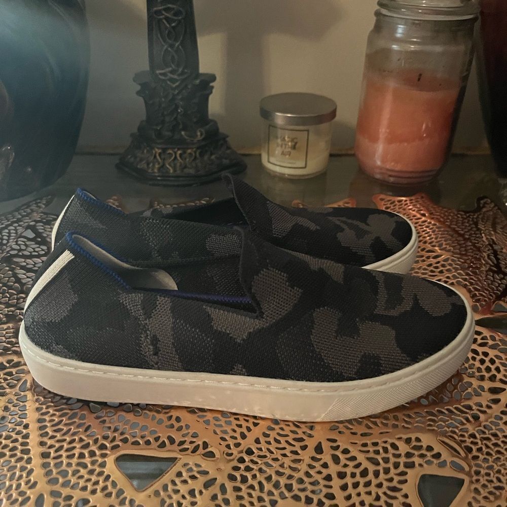 Rothys size 5.5